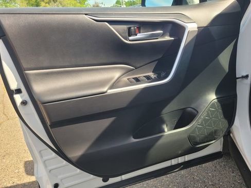 Used 2022 Toyota RAV4 XLE w/ XLE Grade Weather Package image 16