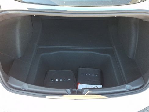 Used 2020 Tesla Model 3 Standard Range Plus image 28