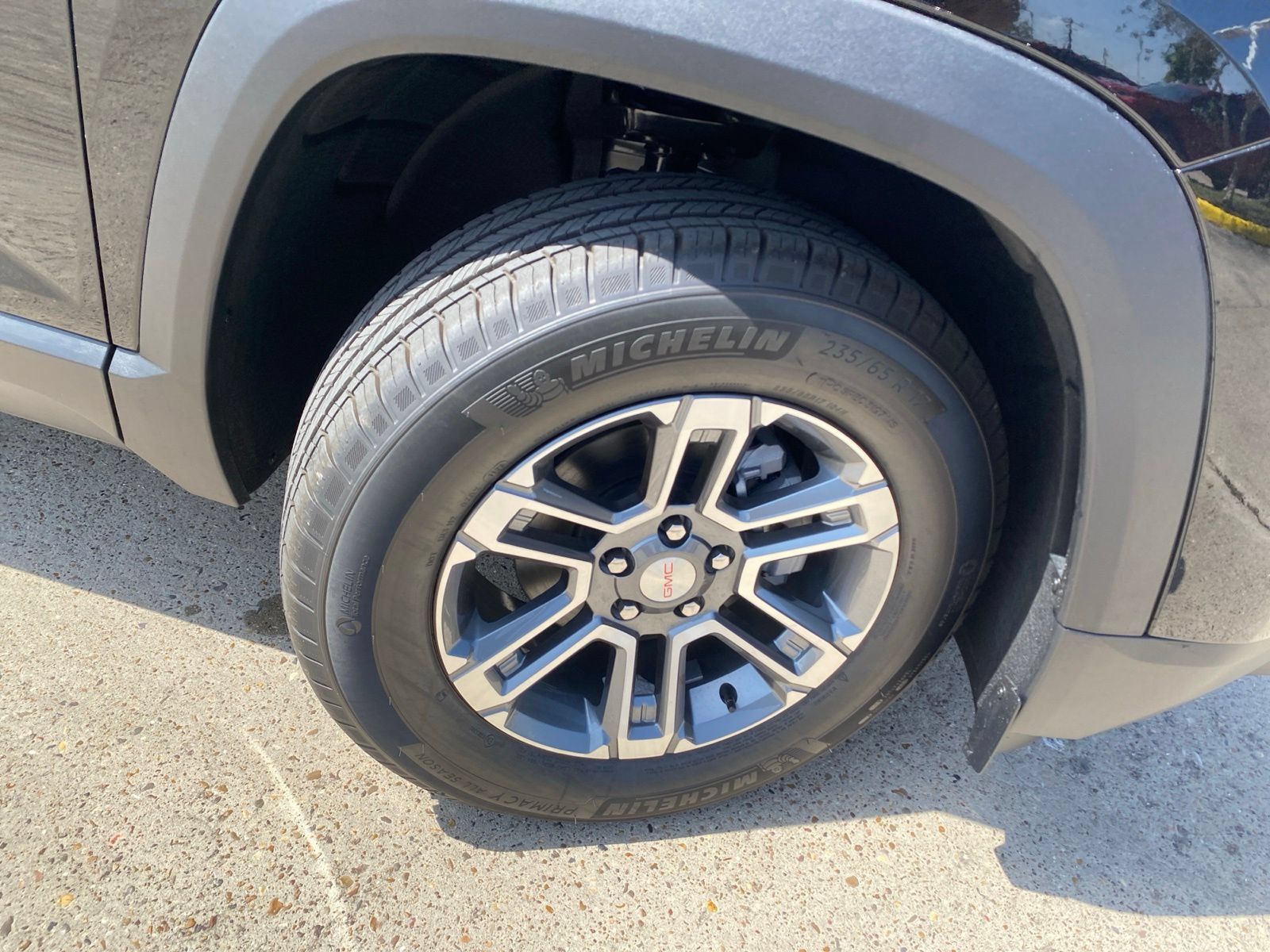 New 2027 GMC Terrain Elevation w/ LPO, Floor Liner Package FWD image 8
