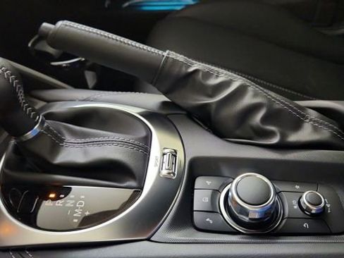 New 2026 MAZDA MX-5 Miata Grand Touring w/ Weather Package RWD image 17