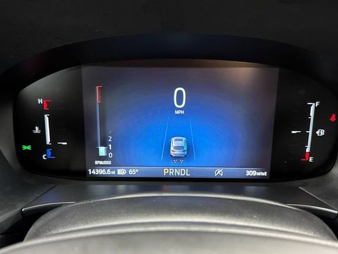 Used 2025 Ford Escape ST-Line AWD/4WD image 23