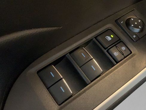 Certified 2025 Toyota RAV4 XLE AWD/4WD image 24