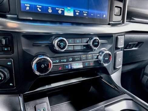 Used 2022 Ford F150 Lariat AWD/4WD image 36