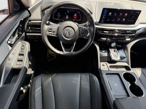 Used 2025 Acura MDX SH-AWD image 13