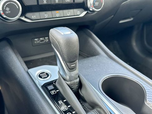 Used 2025 Nissan Altima 2.5 SV image 29