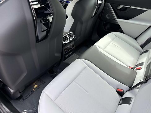 New 2026 BMW M5 Touring AWD/4WD image 18