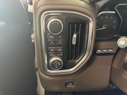 Certified 2019 GMC Sierra 1500 Denali w/ Denali Ultimate Package AWD/4WD image 21