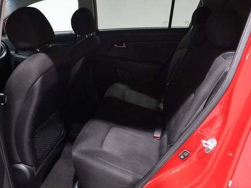 Used 2011 Kia Sportage LX AWD/4WD image 18