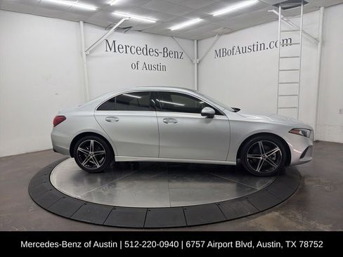 Used 2022 Mercedes-Benz A 220 image 9