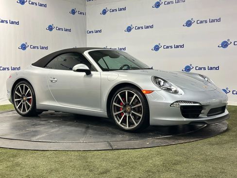 Used 2014 Porsche 911 Carrera S image 2