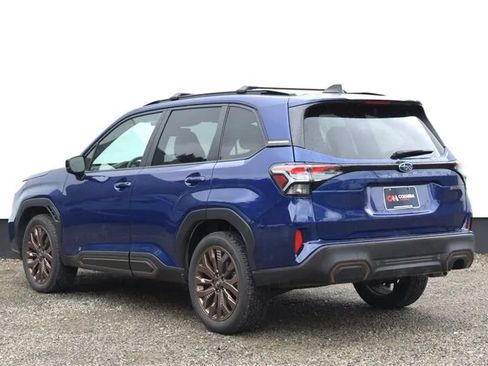 Used 2025 Subaru Forester Sport w/ Popular Package #1 AWD/4WD image 2