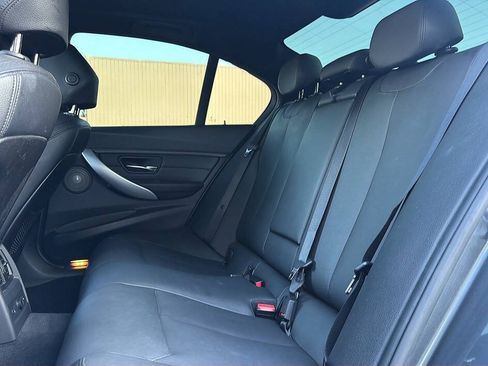 Used 2013 BMW 335i Sedan RWD image 18