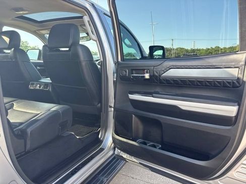 Used 2019 Toyota Tundra Platinum AWD/4WD image 38