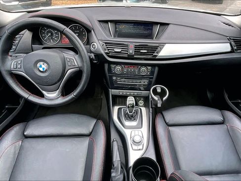 Used 2015 BMW X1 xDrive28i image 16