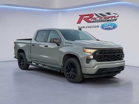 Used 2024 Chevrolet Silverado 1500 Custom w/ Turbomax Blackout Package image 2