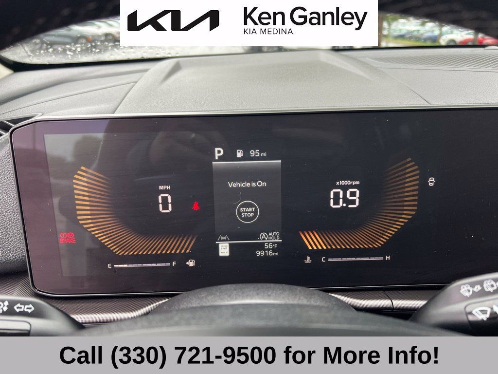 Certified 2026 Kia Sportage EX FWD image 31