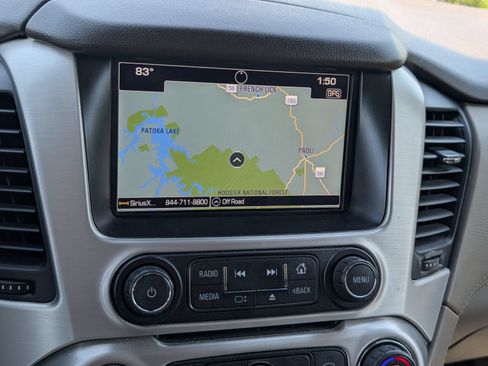 Used 2016 GMC Yukon XL SLT RWD image 11