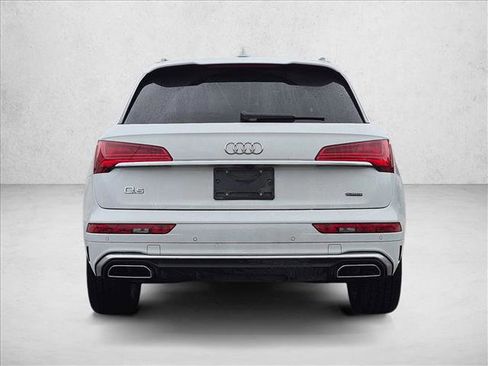 Used 2023 Audi Q5 2.0T Premium Plus w/ Premium Plus Package AWD/4WD image 6