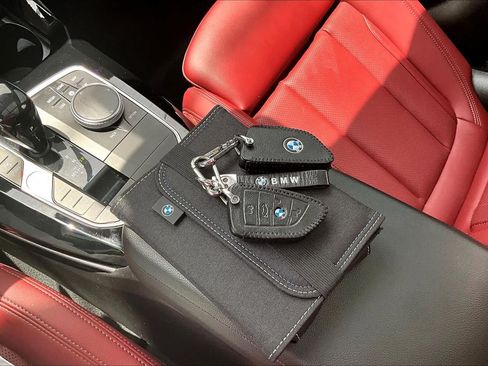 Used 2023 BMW X3 sDrive30i w/ M Sport Package RWD image 15