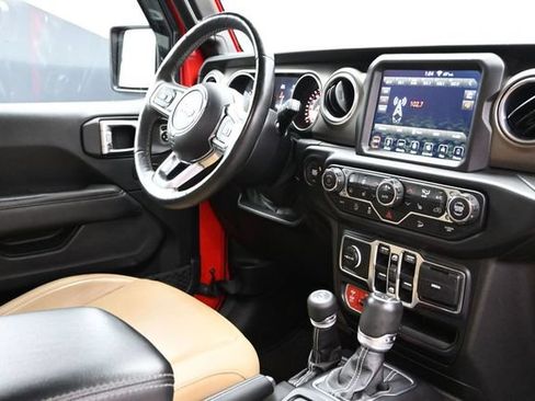 Used 2019 Jeep Wrangler Unlimited Rubicon AWD/4WD image 15