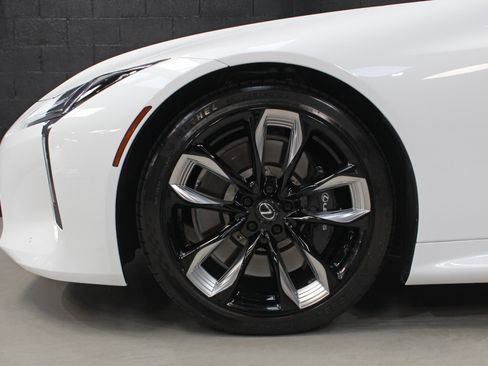Used 2024 Lexus LC 500 Convertible w/ Touring Package RWD image 5