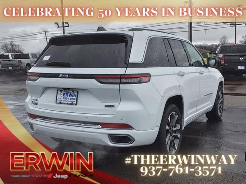 New 2023 Jeep Grand Cherokee Overland image 3