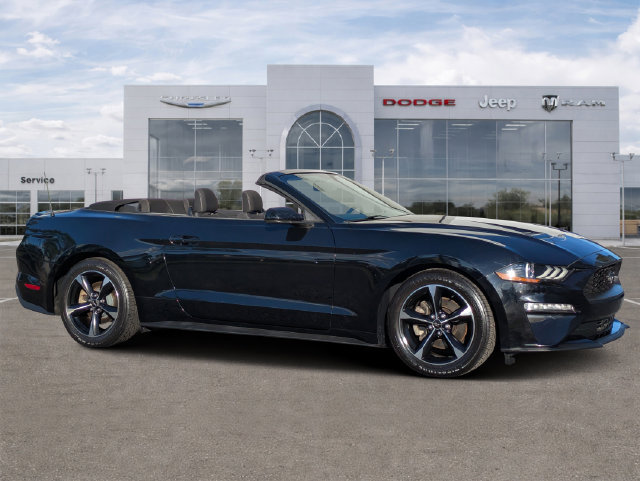 Used 2019 Ford Mustang Convertible w/ Equipment Group 101A RWD image 1