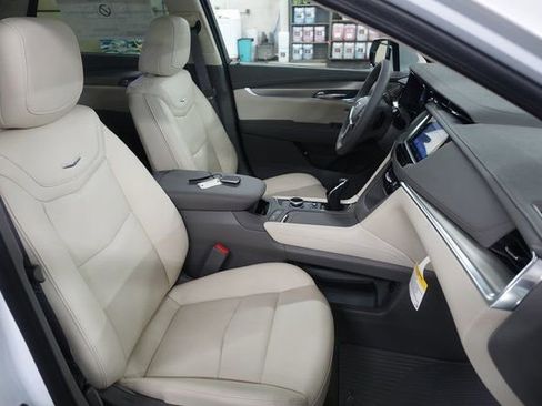 New 2025 Cadillac XT5 Premium Luxury w/ Technology Package image 27