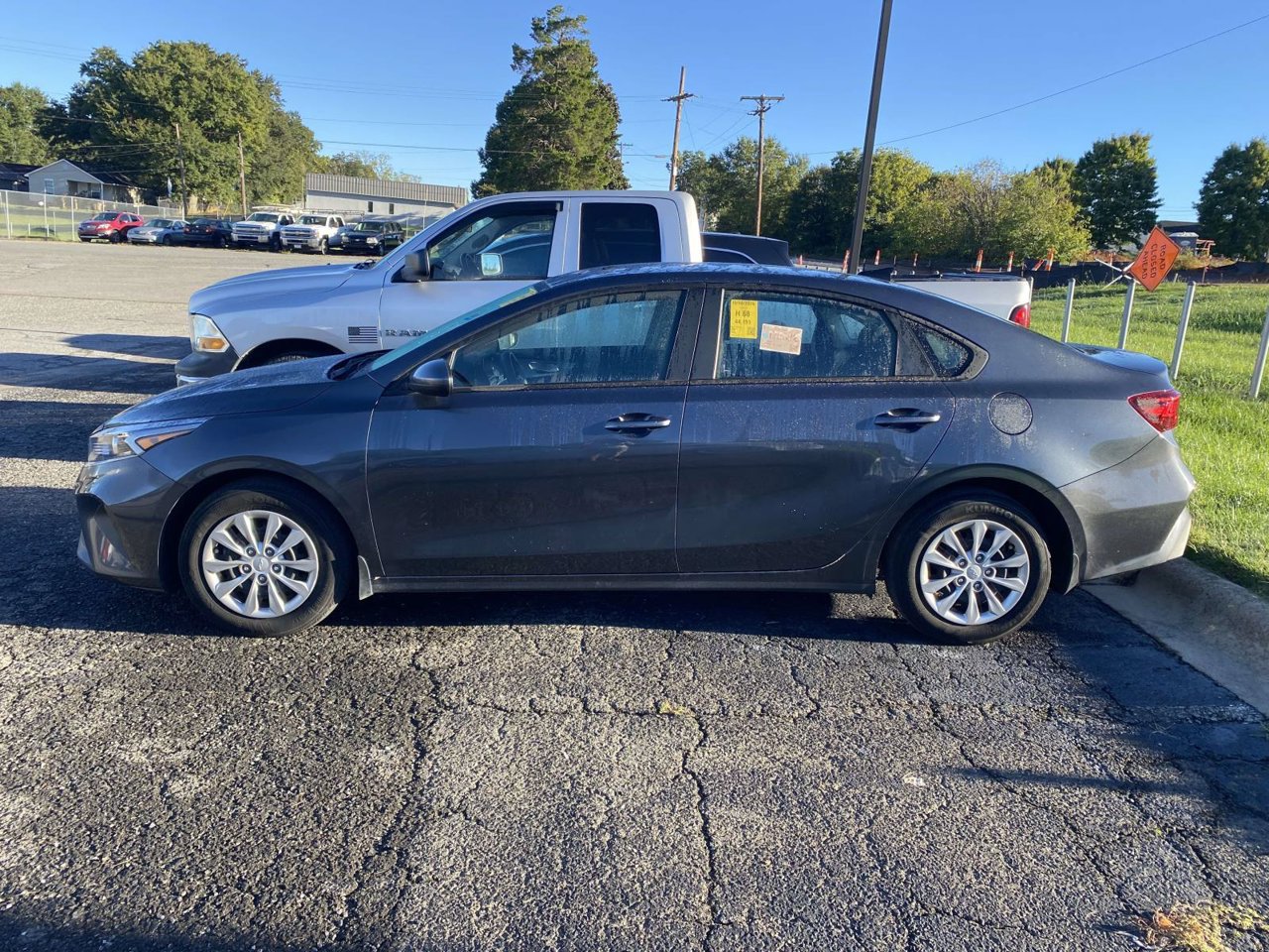 Used 2024 Kia Forte LX FWD image 5
