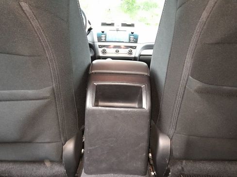 Used 2017 Subaru Outback 2.5i Premium AWD/4WD image 30
