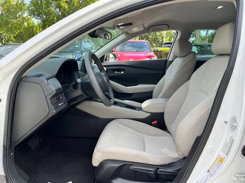 Used 2023 Honda Accord LX image 5