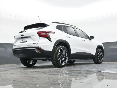 New 2026 Chevrolet Trax RS w/ Sunroof Package image 46