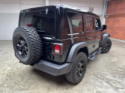 Used 2021 Jeep Wrangler Unlimited Willys image 4