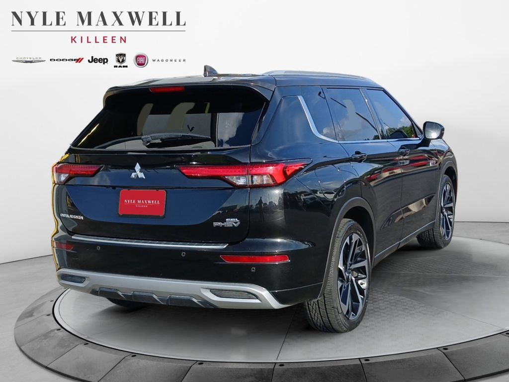 Used 2023 Mitsubishi Outlander SEL 40th Anniversary AWD/4WD image 16