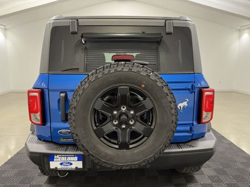 Used 2024 Ford Bronco Black Diamond image 7