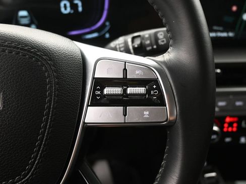 Used 2025 Kia Telluride S FWD image 20