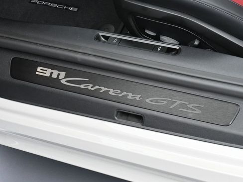 New 2026 Porsche 911 Carrera GTS RWD image 16