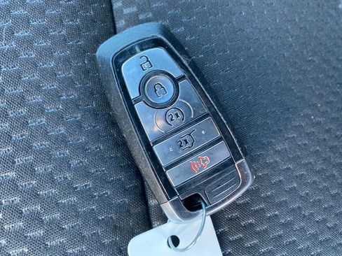 Used 2023 Ford Escape ST-Line image 23