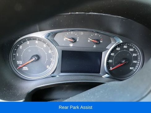 Used 2024 GMC Terrain SLE w/ Driver Convenience Package AWD/4WD image 9