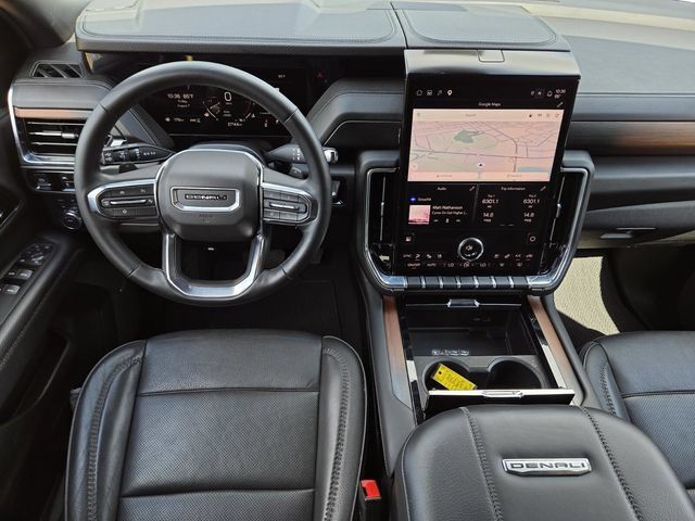 Used 2025 GMC Yukon Denali AWD/4WD image 14