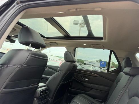 Certified 2024 Honda Pilot Elite image 10