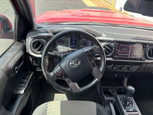 Used 2021 Toyota Tacoma TRD Sport w/ Technology Package RWD image 2