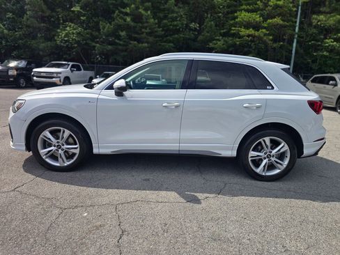 Used 2020 Audi Q3 2.0T Premium Plus w/ Premium Plus Package AWD/4WD image 4