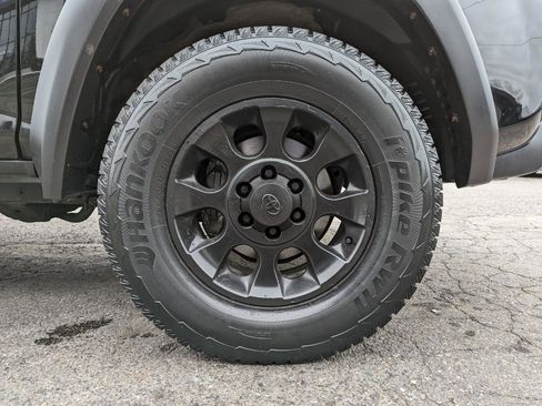 Used 2012 Toyota 4Runner Trail AWD/4WD image 47
