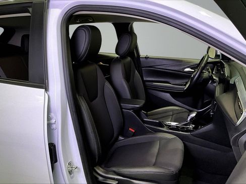 Used 2024 Buick Encore GX Preferred AWD/4WD image 28
