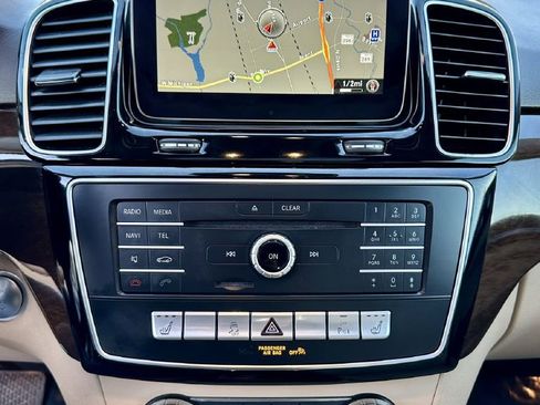 Used 2017 Mercedes-Benz GLE 350 image 16