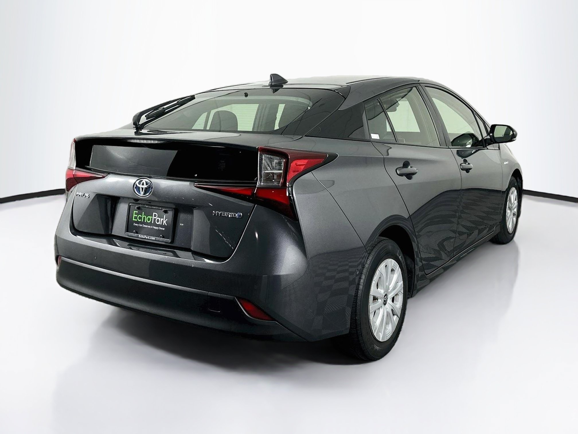 Used 2019 Toyota Prius LE FWD image 9