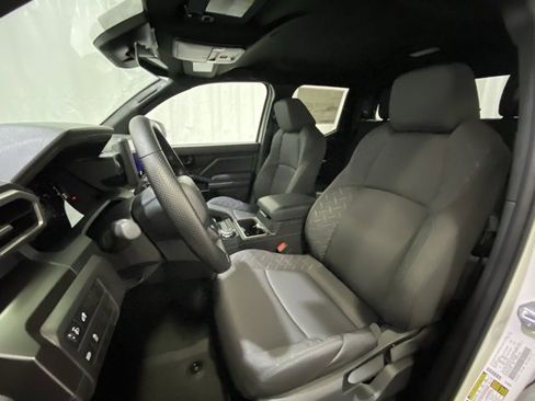 New 2026 Toyota Tacoma SR5 image 9