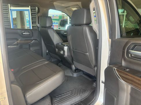 Used 2020 Chevrolet Silverado 1500 LT Trail Boss image 23