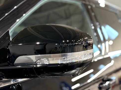 New 2026 Lincoln Navigator L Reserve AWD/4WD image 17